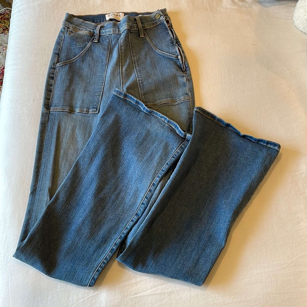FRAME le flare de francoise HIGH RISE size 27
